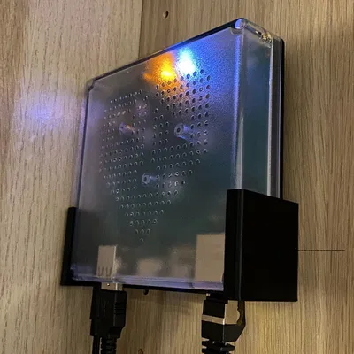 Giá Treo Tường Cho Home Assistant Green