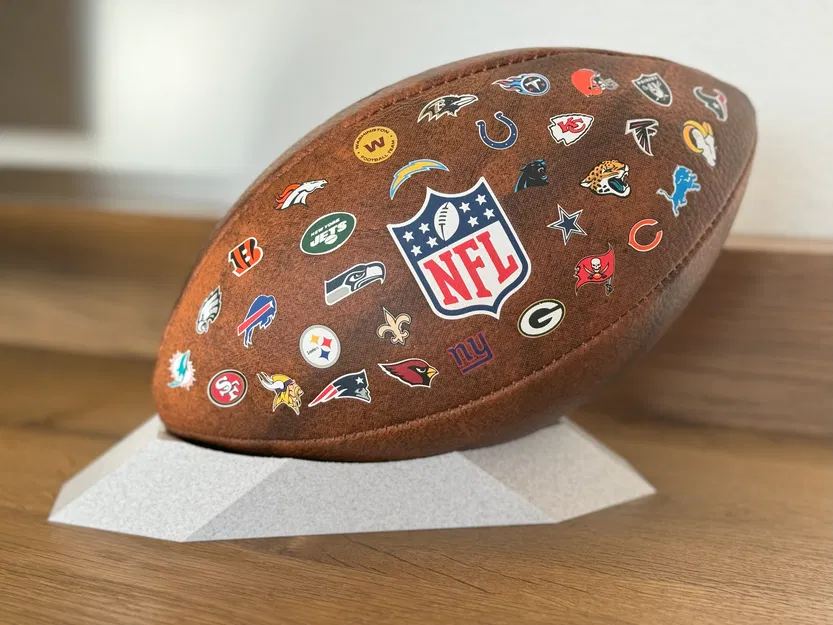 Chân Đế Bóng Đá Kiểu Mỹ Tự Thiết Kế - Image 7