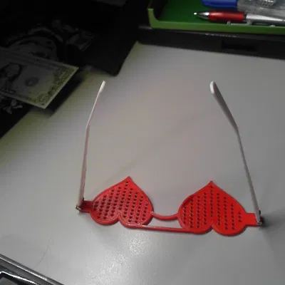 Kính Tiệc Valentine Độc Đáo