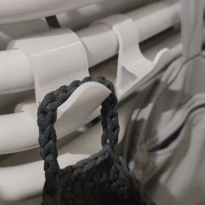 Móc treo khăn chắc chắn