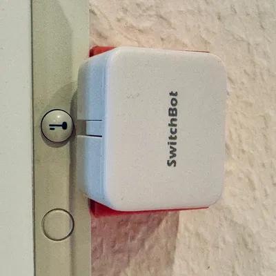 Pát Gắn SwitchBot