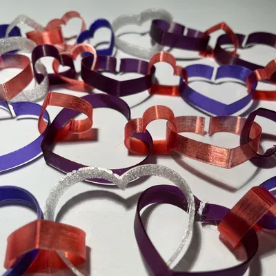 Valentine's Heartstrings: Bản Giao Hưởng Tình Yêu In 3D Từ 0.5g Nhựa