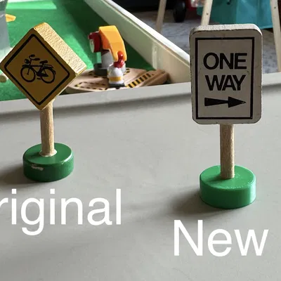 Đế Biển Báo Tàu Hỏa Brio