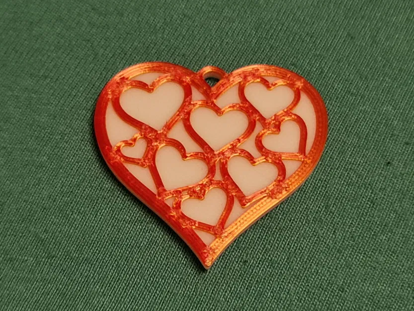 Trái Tim và Những Trái Tim Nhỏ (Mặt Dây Chuyền & Móc Khóa) - Image 1