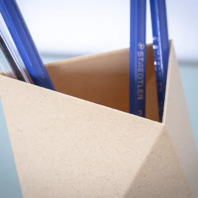 The Twist - Cốc Cắm Bút, Kệ Văn Phòng Dễ In - Tân Gia