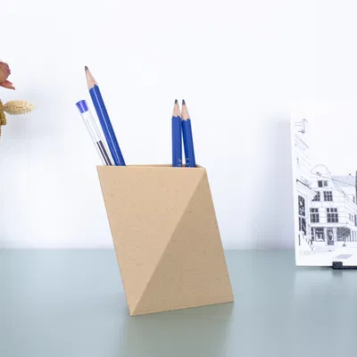 The Twist - Cốc Cắm Bút, Kệ Văn Phòng Dễ In - Tân Gia