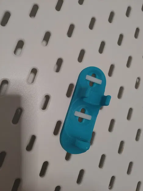 Giá đỡ dụng cụ hút thiếc Skadis - Image 2