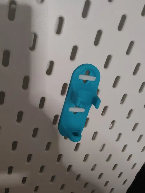 Giá đỡ dụng cụ hút thiếc Skadis - Image 3