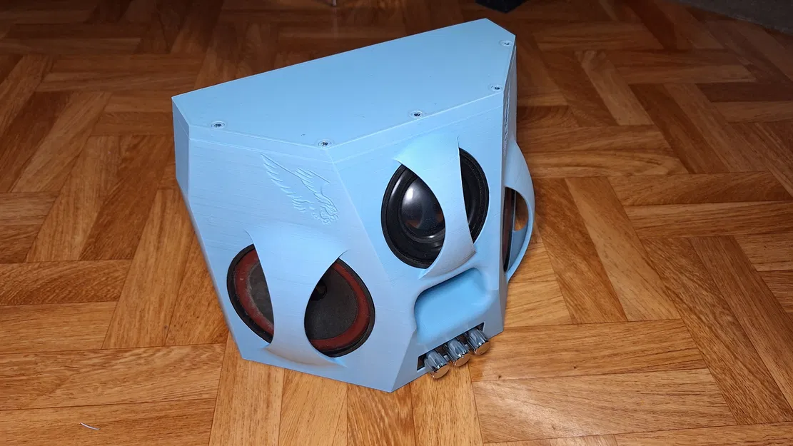 Loa Bluetooth Tái Chế Từ Radio Cũ - Image 3