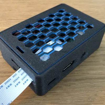 Vỏ Raspberry Pi 3/4 B+ có khe cắm cáp camera