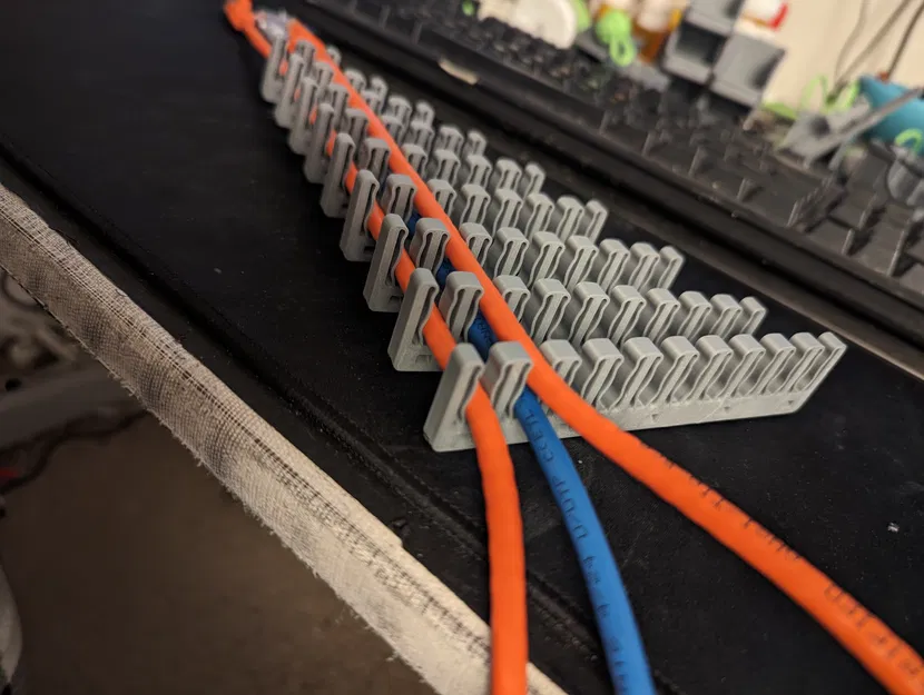 Flexture Cat6* Cable Comb (4 đến 20 cáp) - Image 1