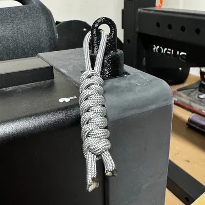 Nắp Cổng Sạc Pin Xe Máy Điện Cake Makka