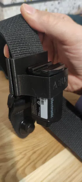 Giá đỡ dây đeo guitar Tc Electronic AEON - Image 4