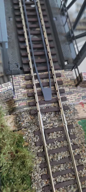 Mô Hình Chống Trật Bánh Tàu Trên Cầu Tỷ Lệ 1:87 - Image 1