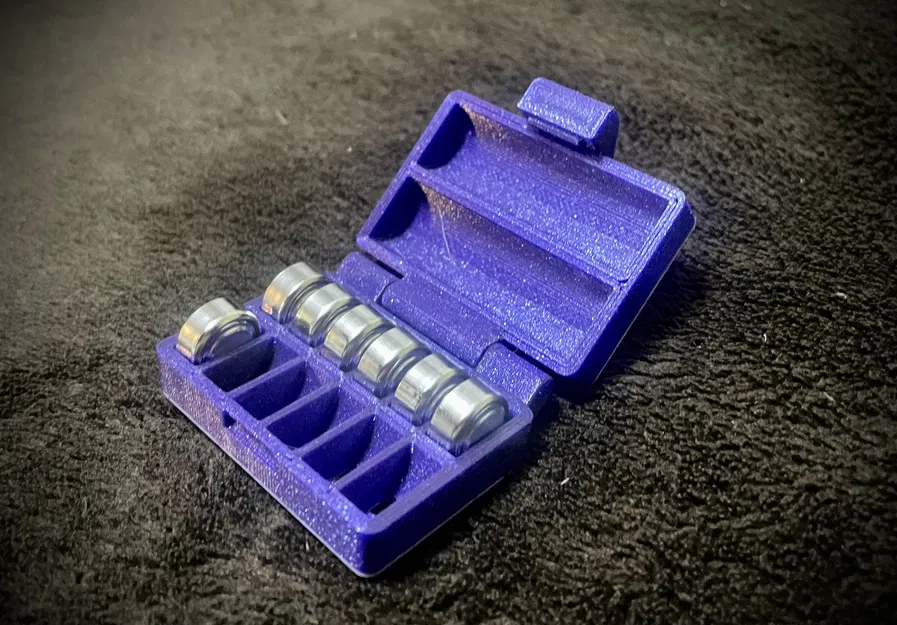 Hộp đựng 12 viên pin AG13 / SR44 / LR44 / A76 - Image 1