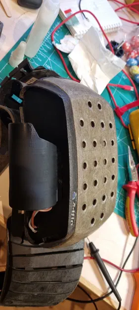 Bộ Chuyển Đổi Pin Milwaukee M12 Cho 3M Adflo - Image 2