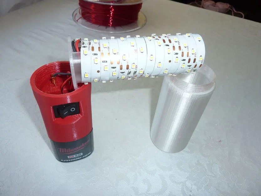 Đèn pin/Đèn lồng Milwaukee M12 - Image 4