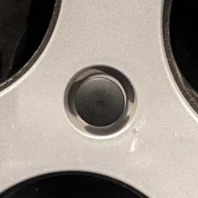 Chốt giữ bánh xe máy nghiền gỗ Bosch (F016L64669)