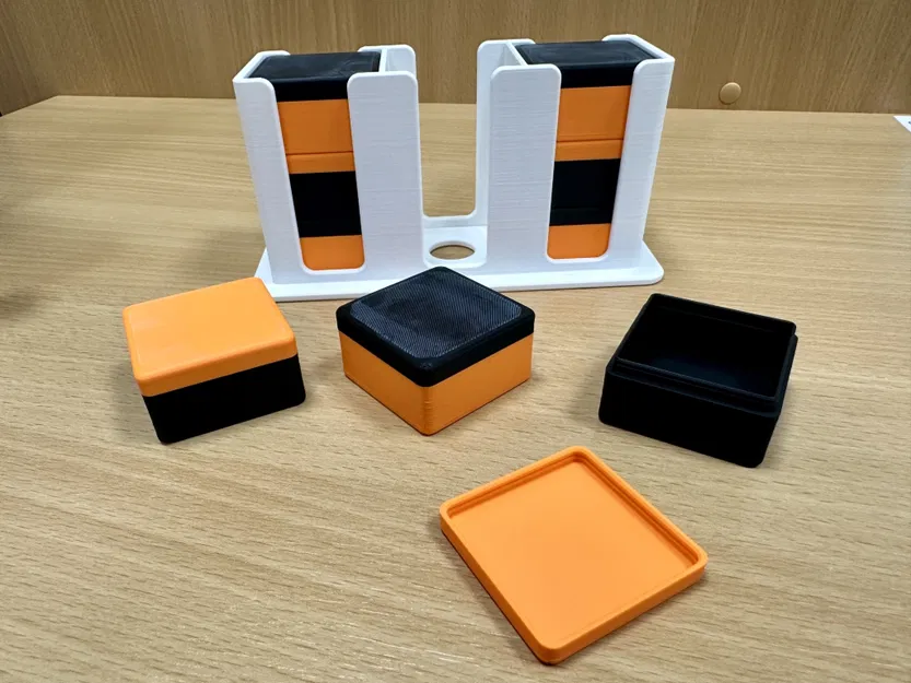 Hộp nhỏ có giá đỡ - Image 3