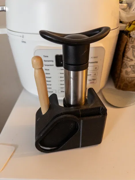 Phiên bản nhỏ gọn của giá đỡ bơm cho túi đựng filament chân không của swissmineral - Image 1