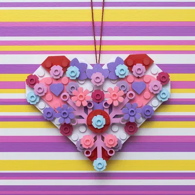 Trái tim Lego cỡ lớn