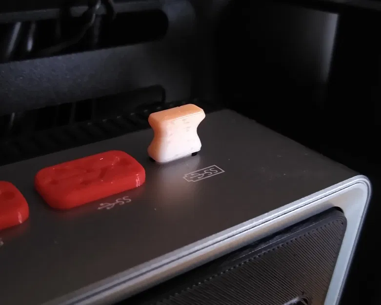 Nắp USB-C có tay cầm (FreeCAD) - Image 1