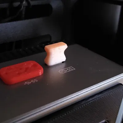 Nắp USB-C có tay cầm (FreeCAD)