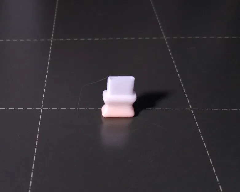 Nắp USB-C có tay cầm (FreeCAD) - Image 2