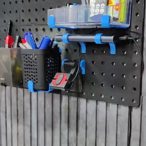 Đế Gắn Sạc Đồng Hồ Thông Minh Đa Năng Cho Pegboard - Image 1