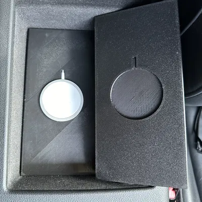 Khay Đựng Đồ Hộp Tỳ Tay Audi A6 Cho Đế MagSafe