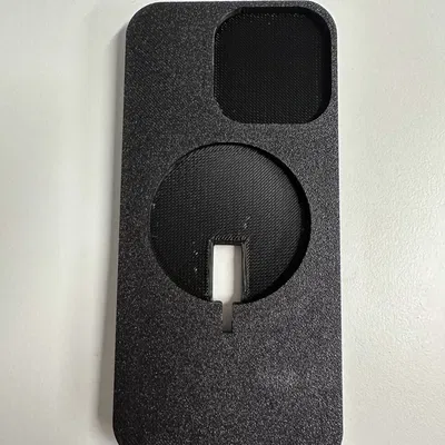 Giá đỡ Brodit ProClip cho iPhone 14 Pro Max kèm ốp Apple và sạc MagSafe