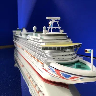 Mô hình Tàu Du lịch P&O Ventura