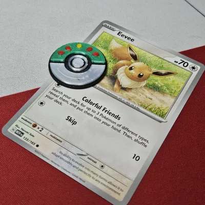 Con Quay "Friend Ball Token"