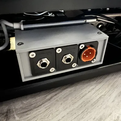 Hộp Giao Diện Cho Pedalboard