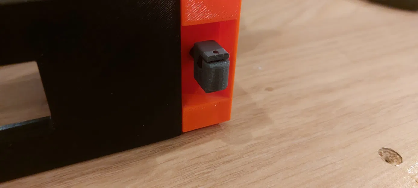 Xe nâng pallet điện Toyota BT Levio tỷ lệ 1/10 - Image 5