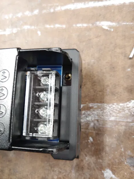 Pát Gắn Nguồn LED Kiểu UHD Cho Ray DIN - Image 3