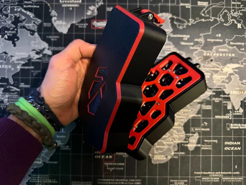 Thân và Hộp Đựng Bàn Phím Corne - Image 1