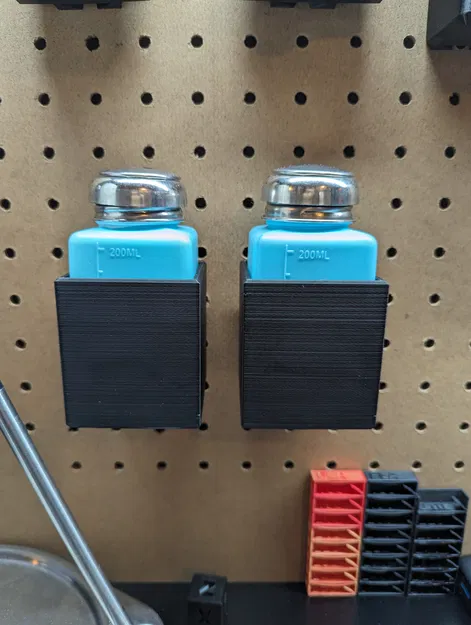 Hộp Đựng Chất Lỏng Theo Hệ Thống Peglock - Image 1