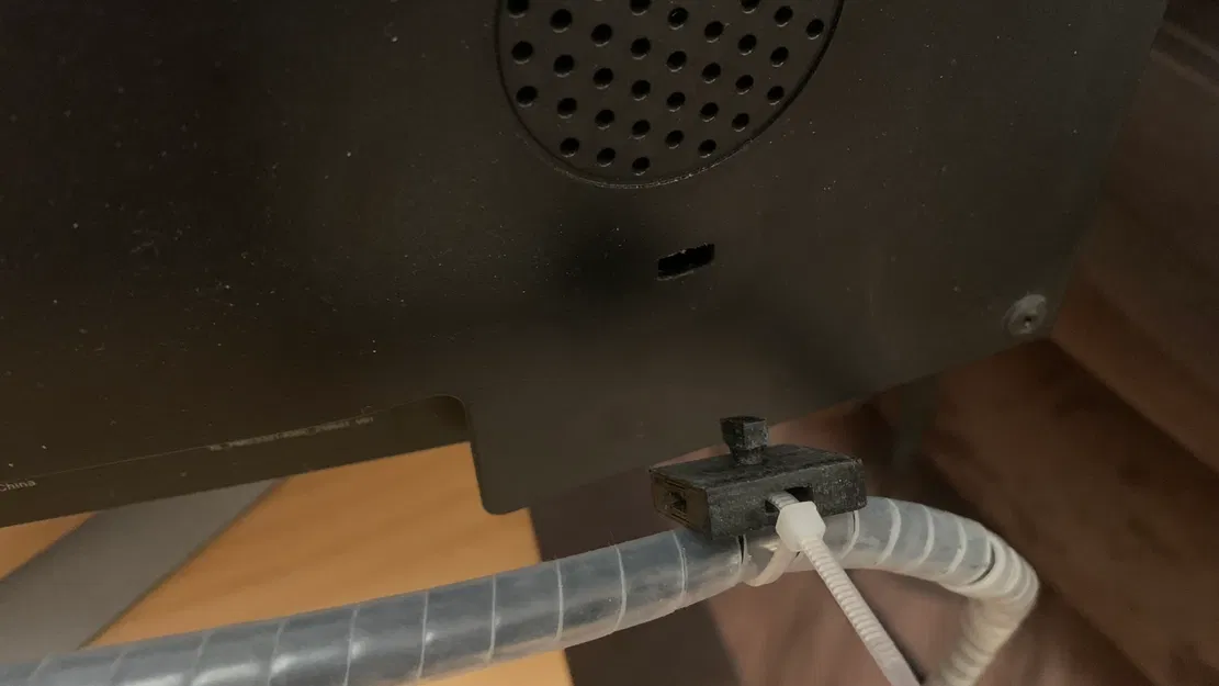 Kẹp giữ cáp cho ổ khóa Kensington - Image 1