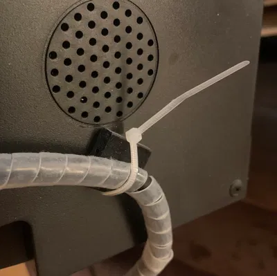 Kẹp giữ cáp cho ổ khóa Kensington