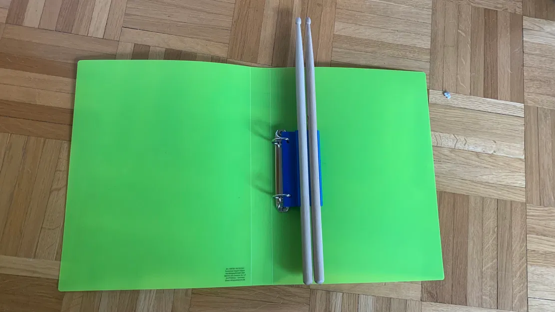 Kẹp đựng tăm bông cho tập hồ sơ / Drumstick holder for ring binder - Image 1