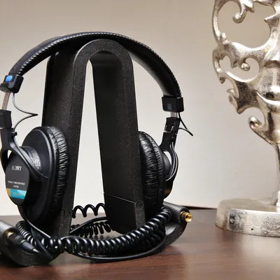 Chân Đế Tai Nghe