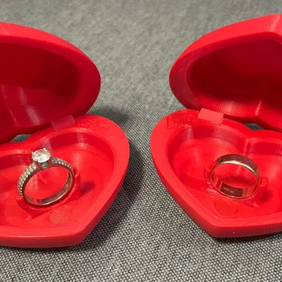 Hộp Nhẫn Trái Tim