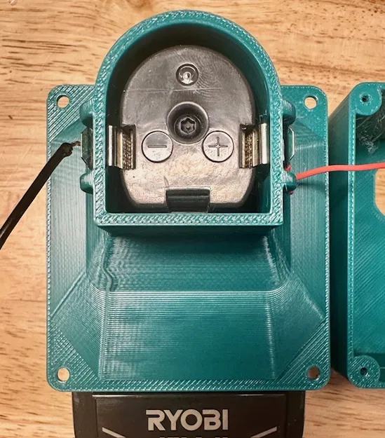 Đầu nối pin Ryobi 18V (in một mảnh, không cần đế) - Image 3