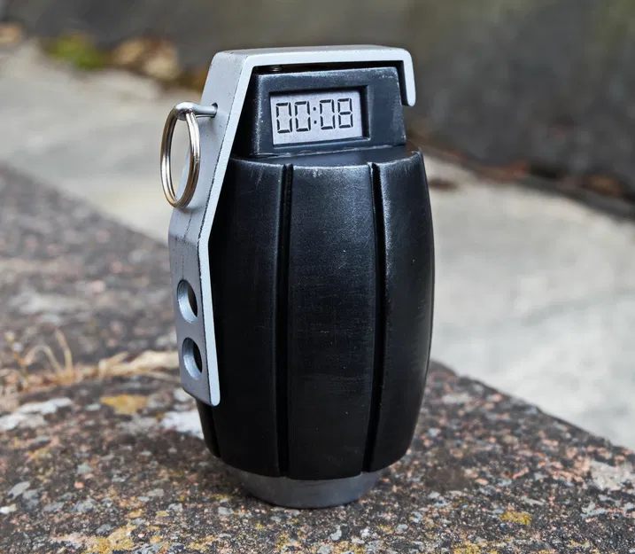 Lựu Đạn Robocop (1987) - Image 1