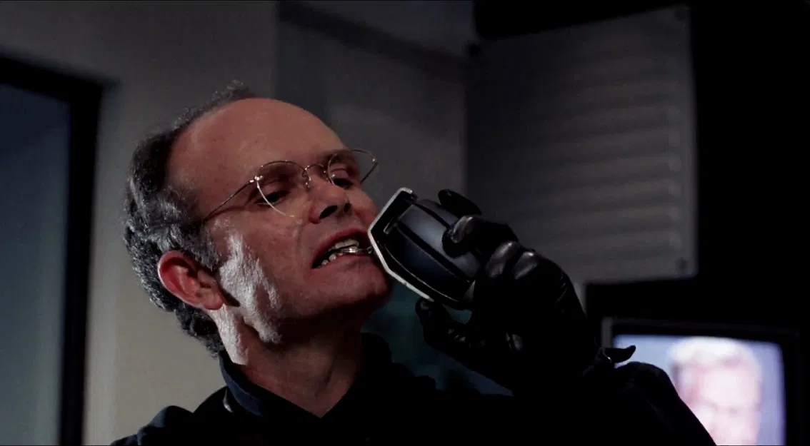 Lựu Đạn Robocop (1987) - Image 3