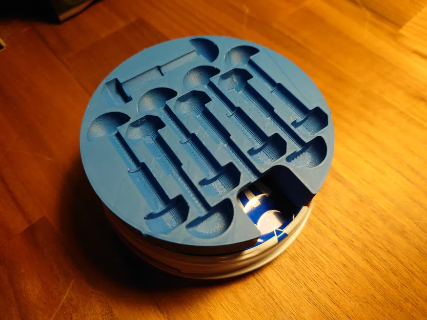 Hộp Đựng Vòi Phun Revo Scho-Ka-Kola - Image 2