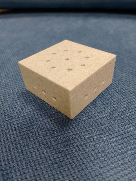 Hộp Đơn Giản Có Nắp Và Lỗ - Image 4