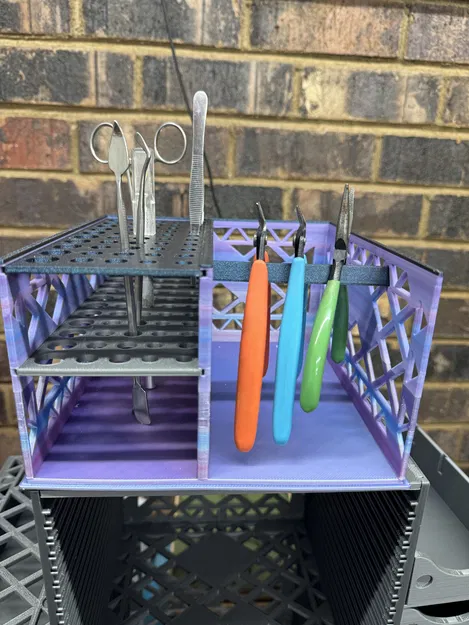 Hộp Đựng Đồ Nghề Painter’s Fortress V2 - Image 2