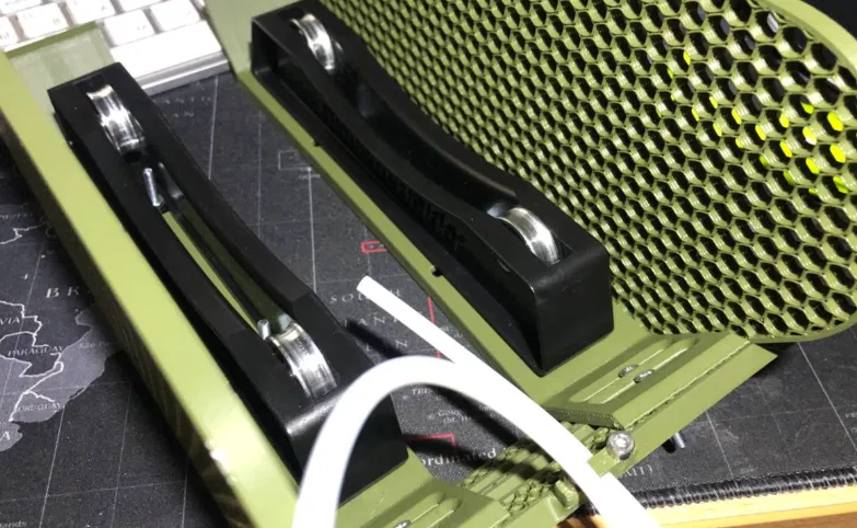 Giá đỡ cuộn dây filament dựa trên đế giữ filament từ Aliexpress - Image 4